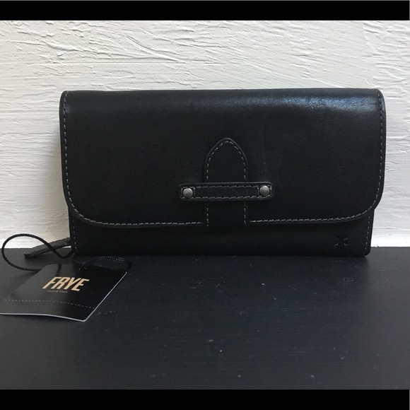 Frye Handbags - Frye Olivia Wallet Black Leather